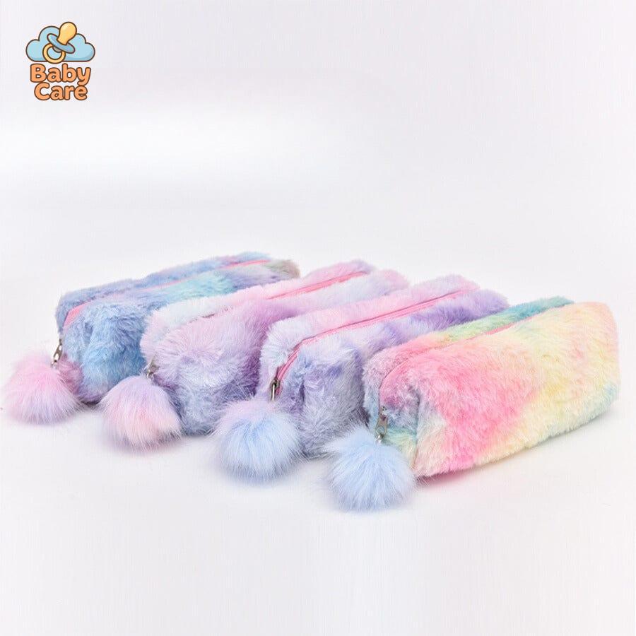 Trousse kawaii colorée en peluche