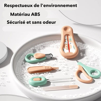 Trousse de soin bébé hygiène et toilette