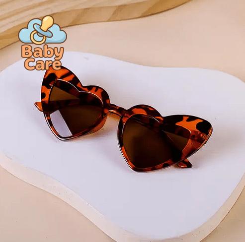 Lunettes de soleil bébé vintage en forme de cœur