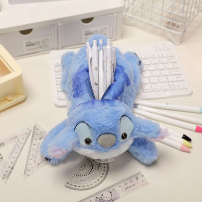 Trousse Stitch couché en peluche