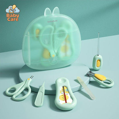 Trousse de soin bébé hygiène et toilette