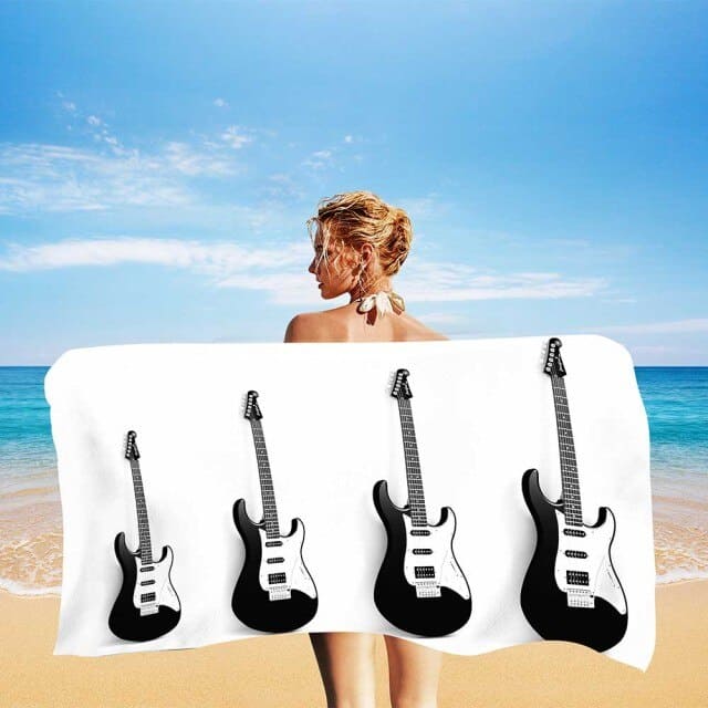 Grande serviette<br>de plage guitare