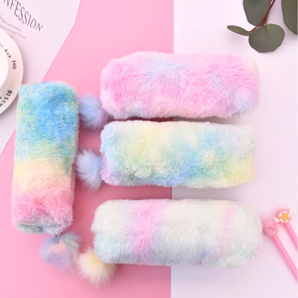 Trousse kawaii colorée en peluche